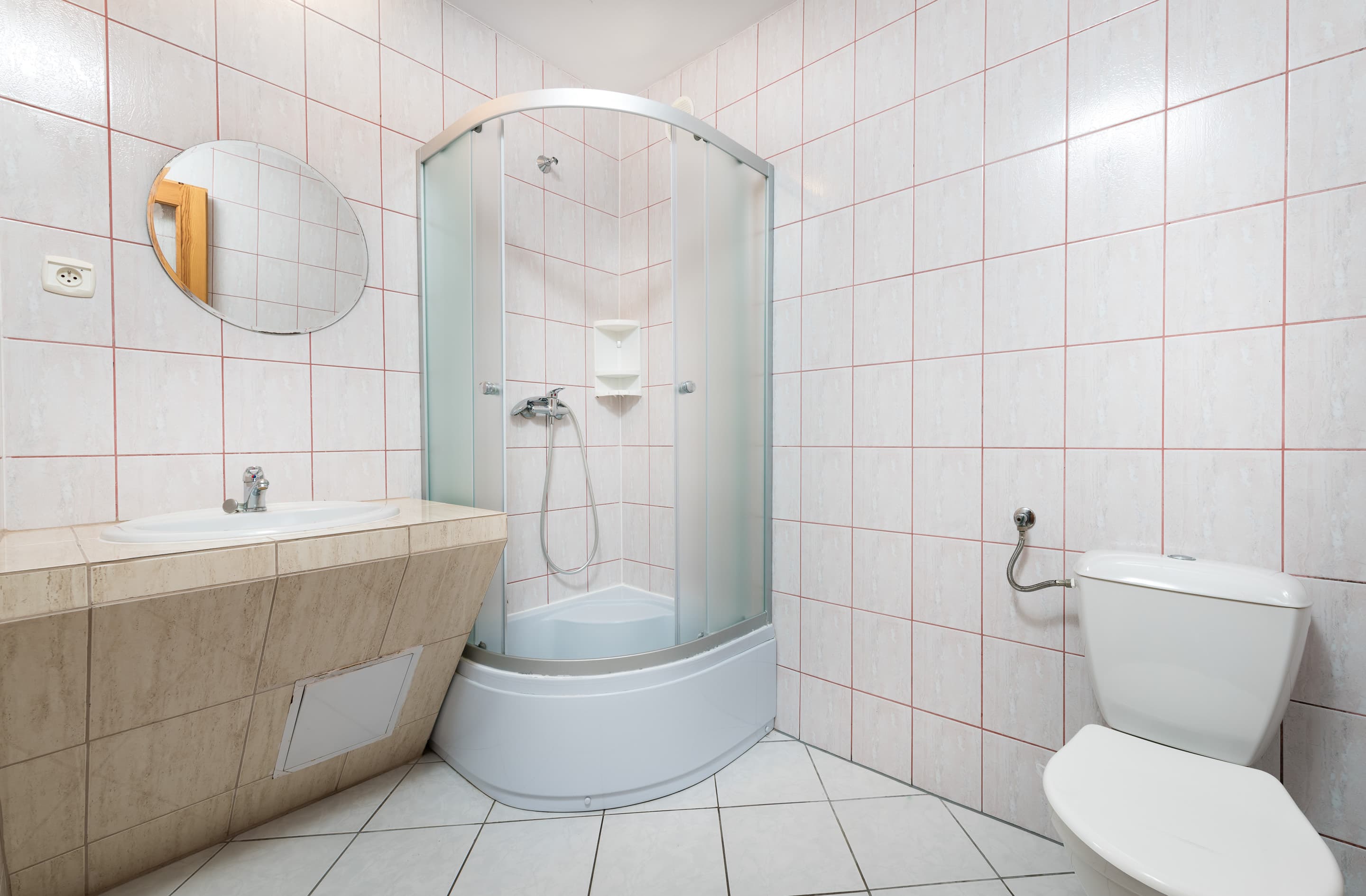 Badezimmer im kleinen Haus